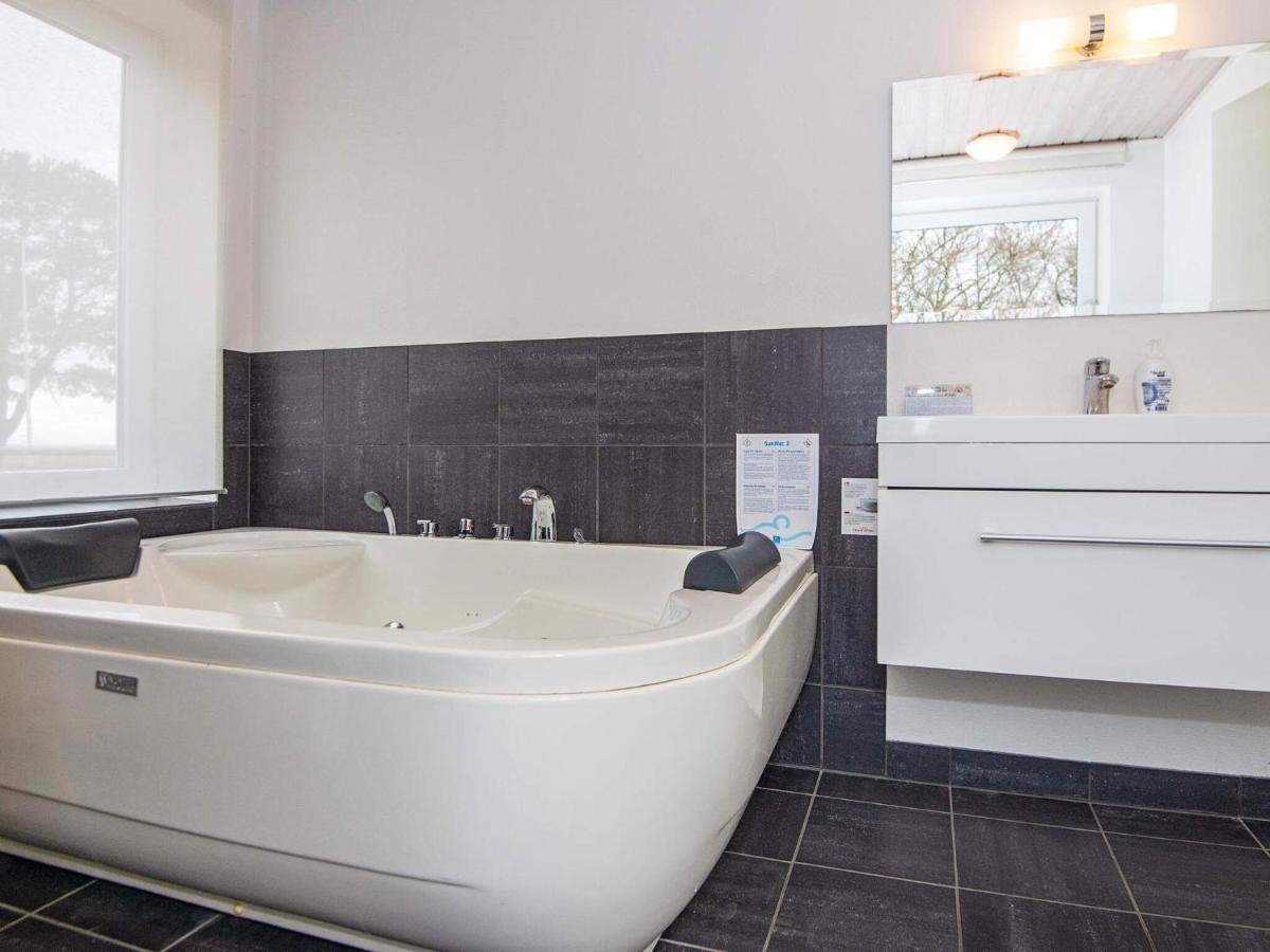 10 Person Holiday Home In R M Bolilmark ภายนอก รูปภาพ
